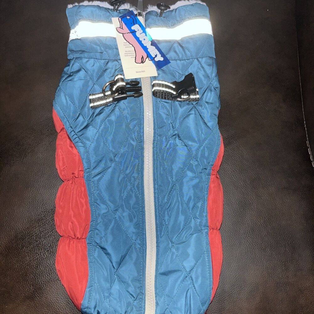 NWT FUAMEY dog coat, size medium red/blue